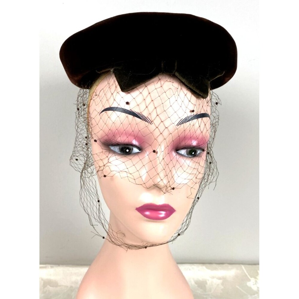 Vtg 1940s 1950s Brown Velvet Half Hat Birdcage Veil Velvet Bow Dotted Net Sz 22